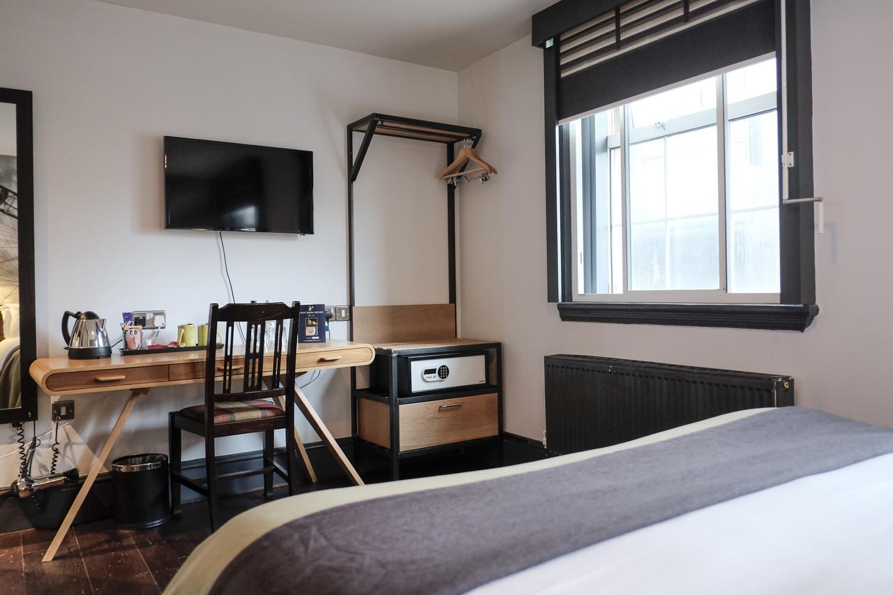The Wellington Hotel ลอนดอน ภายนอก รูปภาพ