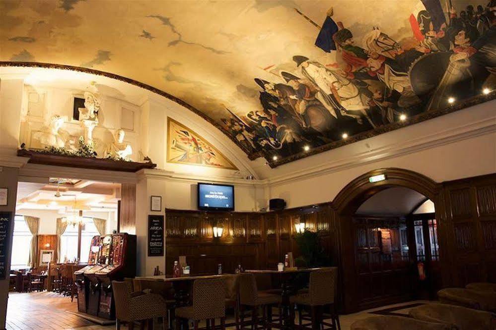 The Wellington Hotel ลอนดอน ภายนอก รูปภาพ